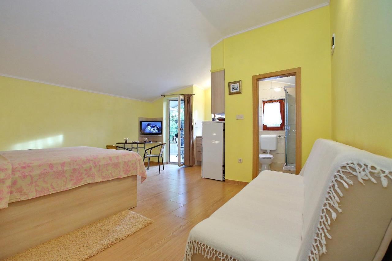 Apartmani Gordana Bibinje Ngoại thất bức ảnh